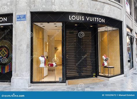 louis vuitton spain stores